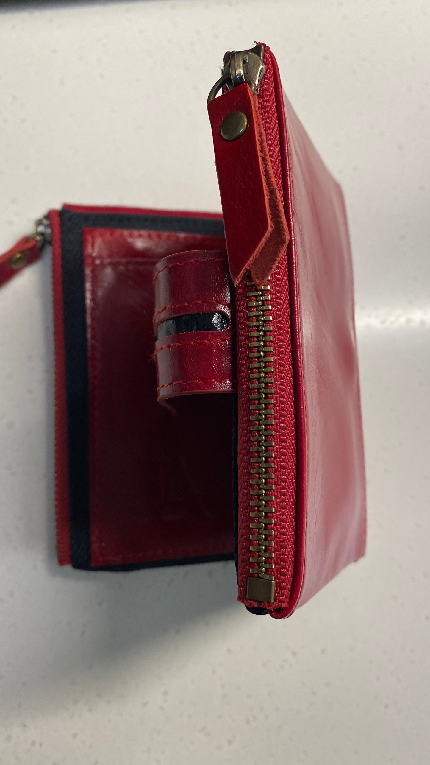 LA Wallet - Genuine Cowhide Leather RFID Wallet